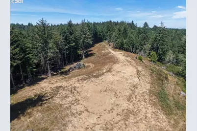 1923 Idaho Ave, Coos Bay, OR 97420 - Photo 6