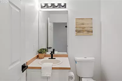 15709 NW Rondos Dr, Portland, OR 97229 - Photo 28
