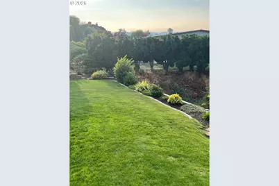 2111 View Ct, The Dalles, OR 97058 - Photo 46