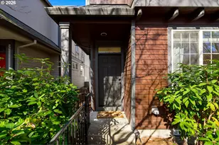 1211 SE Tamango St, Hillsboro, OR 97123 - Photo 2