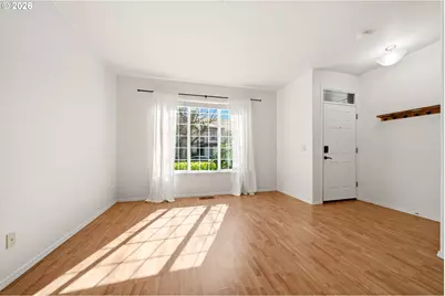 1211 SE Tamango St, Hillsboro, OR 97123 - Photo 8