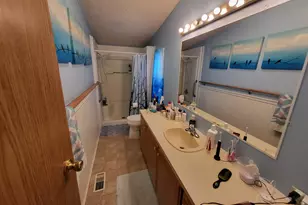 18485 SW Pacific Dr, Tualatin, OR 97062 - Photo 16