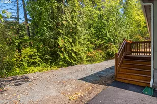 1920 Grade St, Kelso, WA 98626 - Photo 36
