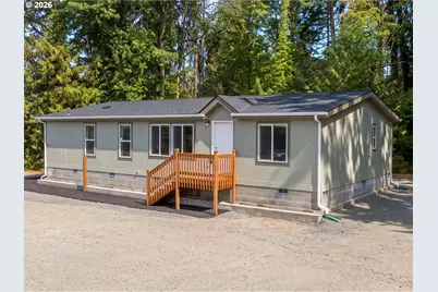 1920 Grade St, Kelso, WA 98626 - Photo 4