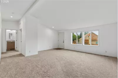 1920 Grade St, Kelso, WA 98626 - Photo 8