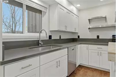 4 Touchstone #120, Lake Oswego, OR 97035 - Photo 12