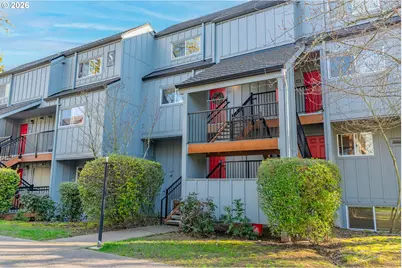 4 Touchstone #120, Lake Oswego, OR 97035 - Photo 2