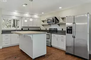 4 Touchstone, Lake Oswego, OR 97035 - Photo 14