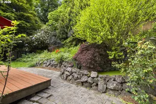 3972 Calaroga Dr, West Linn, OR 97068 - Photo 38