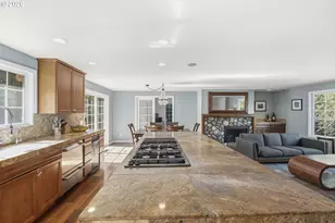 3972 Calaroga Dr, West Linn, OR 97068 - Photo 12