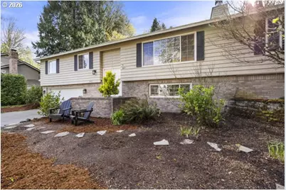 3972 Calaroga Dr, West Linn, OR 97068 - Photo 2