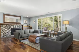 3972 Calaroga Dr, West Linn, OR 97068 - Photo 4