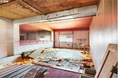 181 N Main St, Dufur, OR 97021 - Photo 10