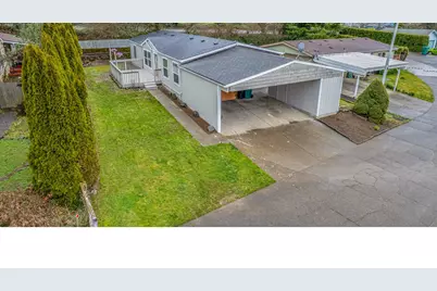 625 SW 9th St #2, Dundee, OR 97115 - Photo 1