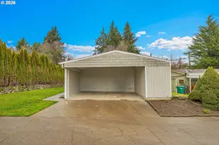 625 SW 9th St, Dundee, OR 97115 - Photo 36