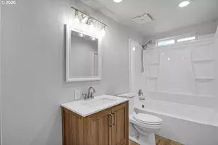 625 SW 9th St, Dundee, OR 97115 - Photo 22