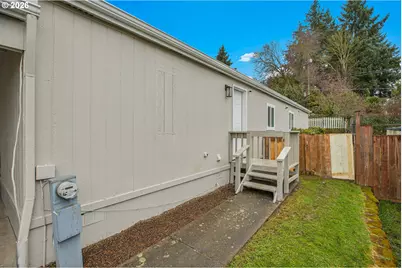 625 SW 9th St #2, Dundee, OR 97115 - Photo 40