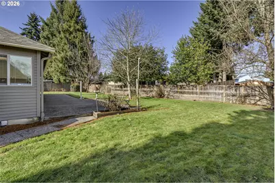 1524 NE Greensword Dr, Hillsboro, OR 97124 - Photo 32