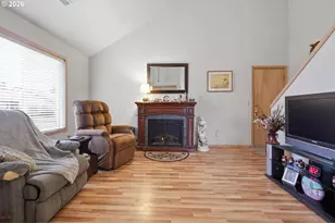 1202 NW 136th St, Vancouver, WA 98685 - Photo 4