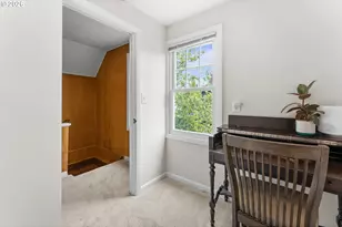 7017 NE Sacramento St, Portland, OR 97213 - Photo 20