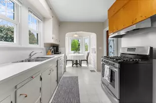 7017 NE Sacramento St, Portland, OR 97213 - Photo 10