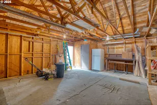 501 E Collins St, Goldendale, WA 98620 - Photo 32