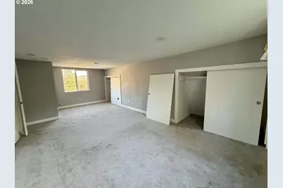 2056 NE Oswego Ave, Roseburg, OR 97470 - Photo 22