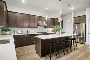 11651 SW Hayrick Ter, Beaverton, OR 97007 - Photo 6