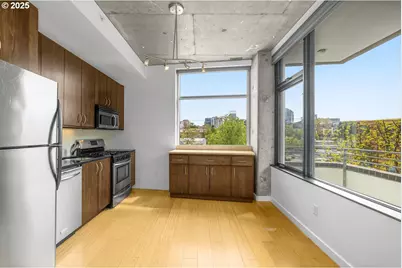 1234 SW 18th Ave #305, Portland, OR 97205 - Photo 6