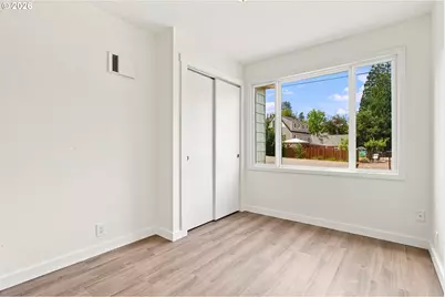 906 6th St, Washougal, WA 98671 - Photo 10