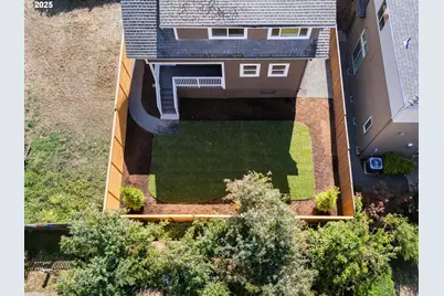 4323 SE Alder St, Portland, OR 97215 - Photo 24