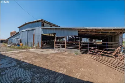 39511 Highway 226, Scio, OR 97374 - Photo 28