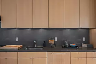 937 NW Glisan St, Portland, OR 97209 - Photo 8