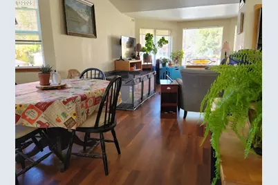 1523 NW Thompson Way, Grants Pass, OR 97526 - Photo 8