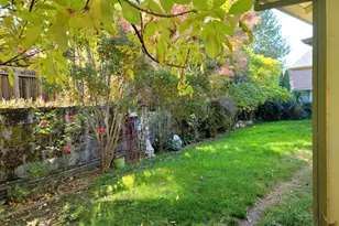 1523 NW Thompson Way, Grants Pass, OR 97526 - Photo 38