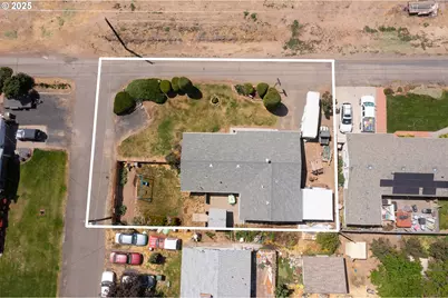 814 SW 44th St, Pendleton, OR 97801 - Photo 4