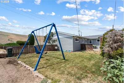 814 SW 44th St, Pendleton, OR 97801 - Photo 32