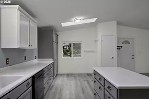 1600 Rhododendron Dr, Florence, OR 97439 - Photo 14