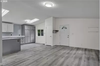 1600 Rhododendron Dr #150, Florence, OR 97439 - Photo 6