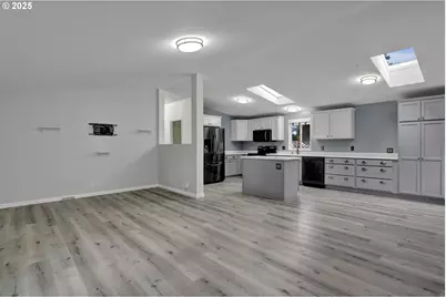 1600 Rhododendron Dr #150, Florence, OR 97439 - Photo 8