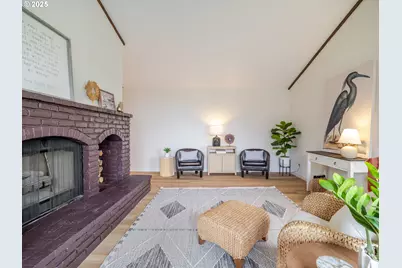 23 Skyline Ave, Astoria, OR 97103 - Photo 10