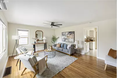 4920 NE 78th Pl, Portland, OR 97218 - Photo 8