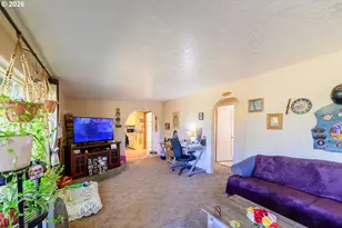 2167 Jackie Ave, Roseburg, OR 97471 - Photo 12