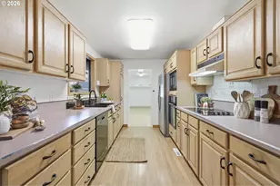 12670 NW Filbert St, Portland, OR 97229 - Photo 12