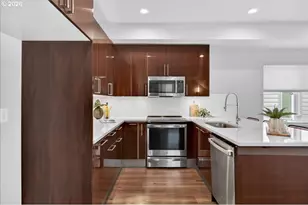 6745 SE Genrosa St, Hillsboro, OR 97123 - Photo 10