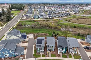 6745 SE Genrosa St, Hillsboro, OR 97123 - Photo 40