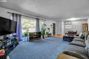 2918 SE 143rd Ave, Portland, OR 97236 - Photo 4