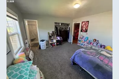 911 Division Ave, La Grande, OR 97850 - Photo 10