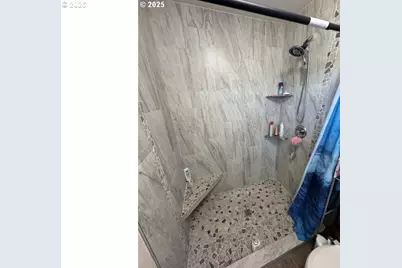 911 Division Ave, La Grande, OR 97850 - Photo 8