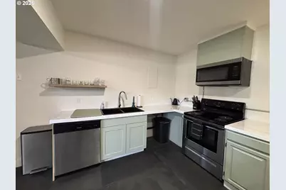 911 Division Ave, La Grande, OR 97850 - Photo 16